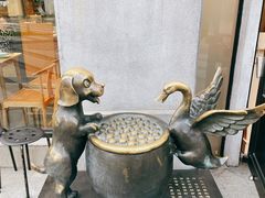 -缸鸭狗(天一广场店)