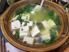 -乡土特色.冷锅鱼.牦牛肉汤锅