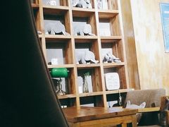 -雨舍咖啡(汉神购物广场咖啡街区店)
