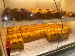 -HOT CRUSH趁热集合·现烤面包(环球港店)