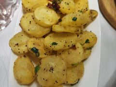 -马克西姆俄罗斯餐厅(通亚街店)