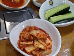 -喇喇排骨火锅·传统韩式脊骨汤(望京西园总店)
