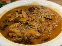 小鸡炖蘑菇-上关雪東北菜(中房金谊店)