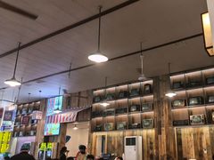 -冶建镜子·老南昌大排档·江西虾王(总店)