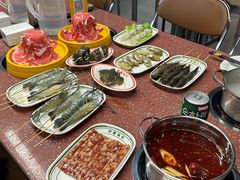-四囍码头海鲜烧烤自助火锅(外滩南京东路悦荟广场店)