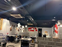 -鹿鸣山草本茶香火锅(园西路店)