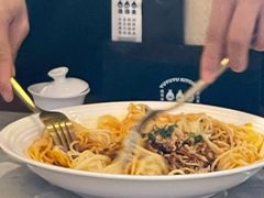 -渔语鱼新川菜Bistro(万象天地店)