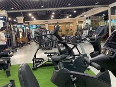 -贝菲特游泳健身(徐泾店)