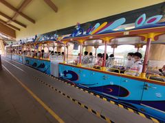 -七彩云南欢乐世界