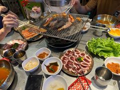 -合易泓烤肉•首创生椰大油边(宁山路店)