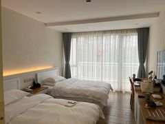 -上海怡沁园度假酒店