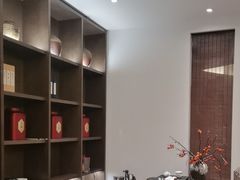 -梅花香里大酒店(郁金香路店)