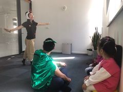 -猴有戏教育戏剧·音乐剧·主持口才·演讲朗诵辩论(环球港华师大校区)