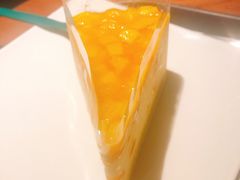 香芒清椰风味酸奶慕斯蛋糕-星巴克(福州三坊七巷店)