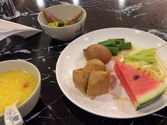 -昆仑和悦酒店(青岛奥帆中心五四广场店)