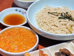 -裕兴记•蟹黄面馆(人民广场店)