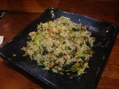 酸菜牛肉粒炒饭-张果佬年糕卷(科巷店)
