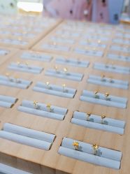 -AI艾耳·专业手工耳洞·穿孔美学馆