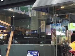 -瑞幸咖啡(东方广场中庭店)