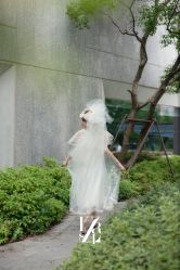 -Renee芮亦婚纱(原丽莎)