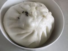 -白玉兰食品(中山公园龙之梦店)