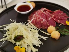宣威金钱火腿配手撕乳扇-云腾食府·云南菜