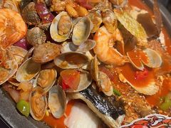 -鸣记脆皮烤鱼·海鲜烤鱼(三八广场店)