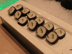 美味的寿司-昆明南亚风情园豪生大酒店-泰式国际海鲜自助餐厅