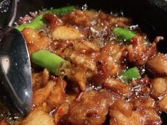 石锅杭椒牛蛙-桂满陇-十里风荷(合生汇店)