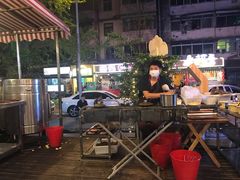 -拈签一笑黄牛肉辣卤串串
