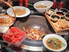 -挂旗柴锅鸡(蚌山区嘉年华店)