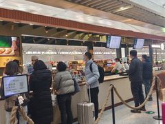 -星巴克(上海虹桥站2A检票口)