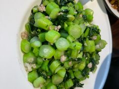 肉沫炒菜心-梁记粥铺(开元地中海店)