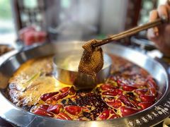 -谭鸭血老火锅(远大购物广场店)