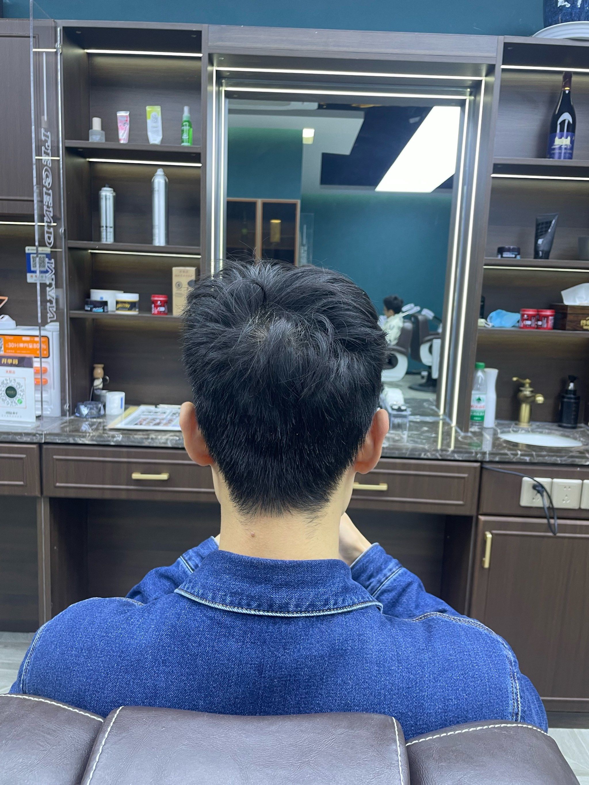 男士清爽短发