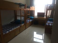 -窦店服务区-停车场