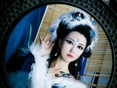 -九月鹰飞汉服摄影工作室