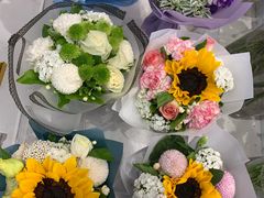 -花邻FloweringLife花艺气球派对(武康大楼店)