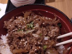 牛肉盖饭-Hatsune隐泉日式料理(SKP店)