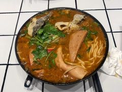 -肥汁米蘭香港米线(长宁来福士店)