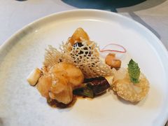 宫爆虾球配成都麻圆-南堂館川菜文化餐厅(天府店)