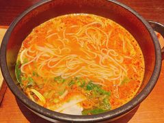 -银米·云南传统过桥米线(双廊黑金冠店)
