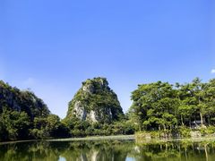 -星湖旅游景区七星岩