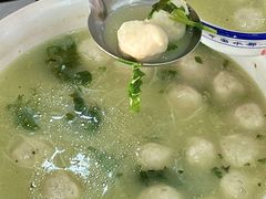-丹水桥地锅鱼·翘嘴鲌·地方特色全鱼宴(丹江口大坝店)