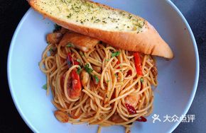 Garlic Spicy Seafood Pasta
