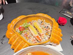 -蟹犇前•帝王蟹雪蟹(陆家嘴店)