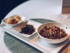 牛肉松子炒饭-三号黄浦会Canton Table