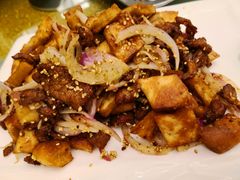 风味馕炒肉-阿拉丁新疆风味餐厅·清真(罗廊巷店)