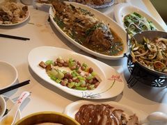 -梅利汴京烤鸭•开封豫菜地标店(晋安路店)