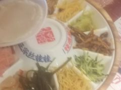 -怪噜范·老贵阳街头名小吃(鸿通城店)